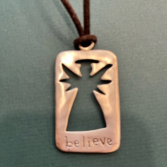 SEAGULL Pewter Angel Pendant Cord Statement Necklace - Picture 4 of 10